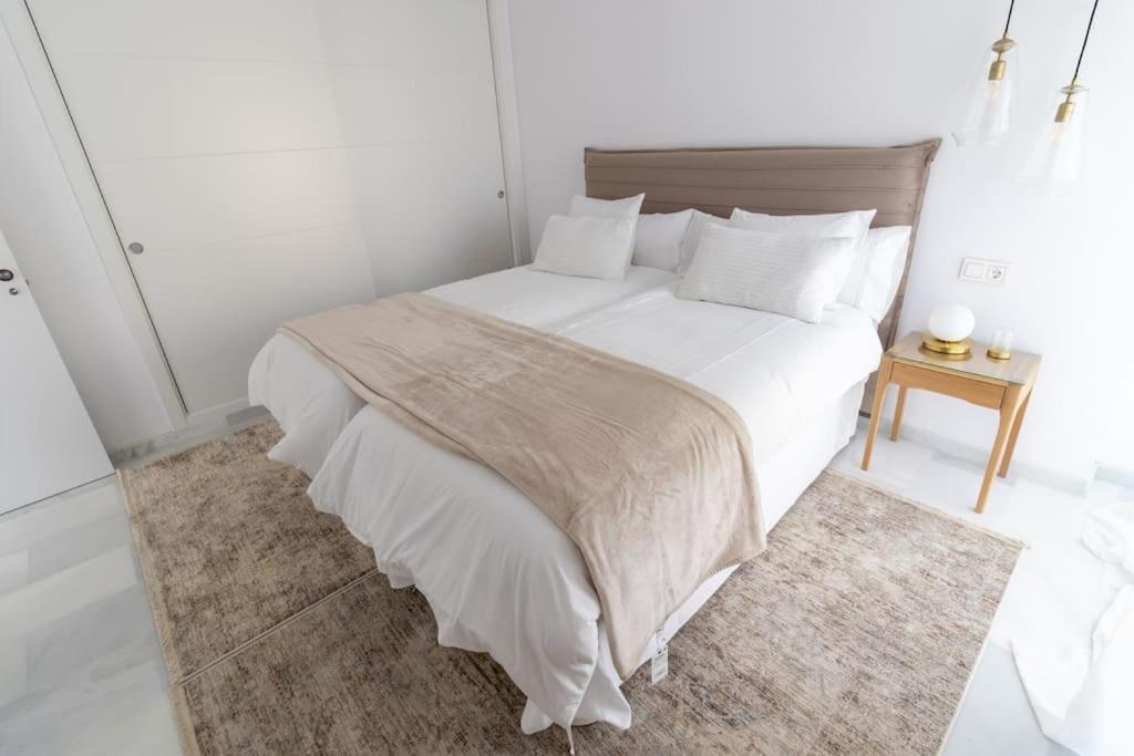 Polo Apartaments 5E Jacaranda Marbella Luaran gambar