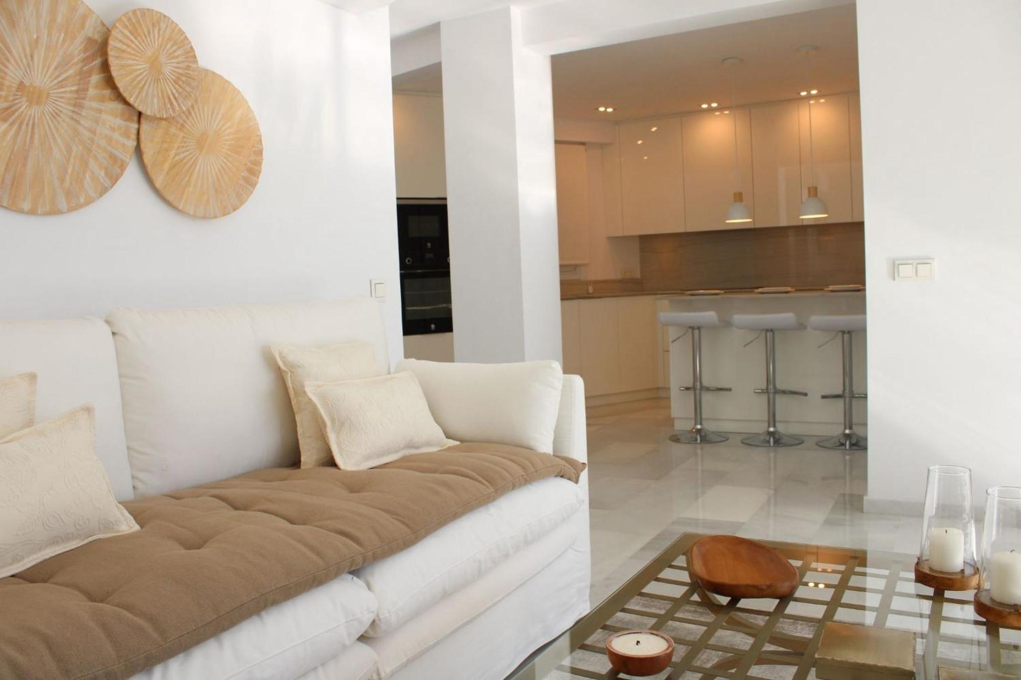Polo Apartaments 5E Jacaranda Marbella Luaran gambar